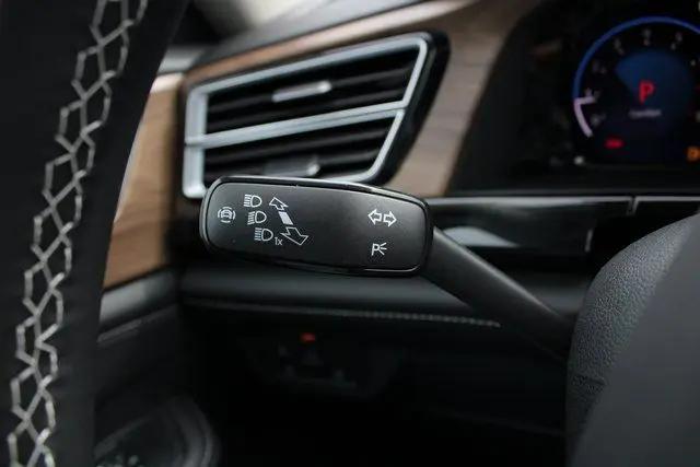2026 Volkswagen Atlas SE