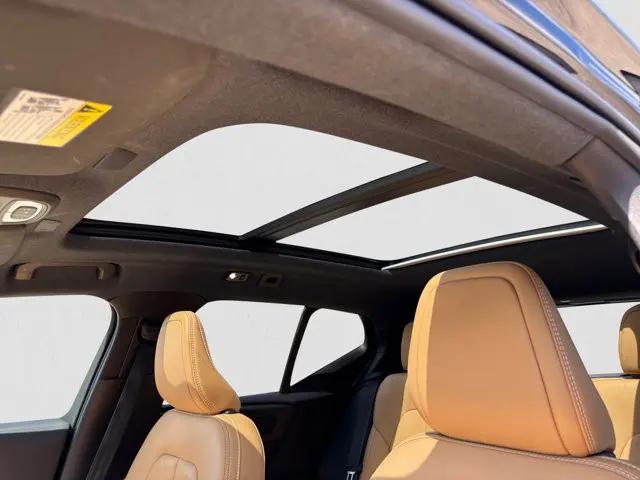 2019 Volvo XC40 T5 Momentum