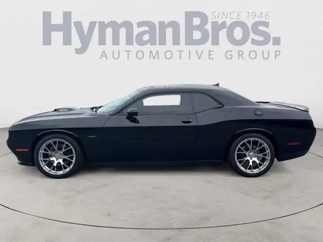 2016 Dodge Challenger R/T Shaker