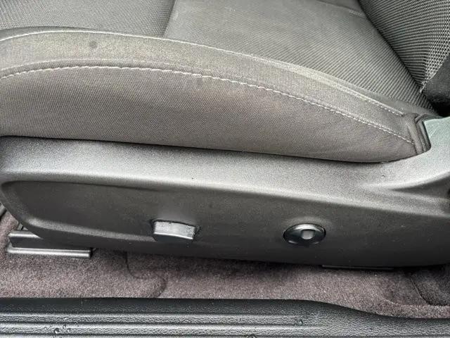 2016 Dodge Challenger R/T Shaker