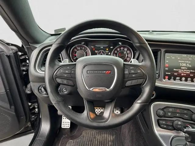 2016 Dodge Challenger R/T Shaker