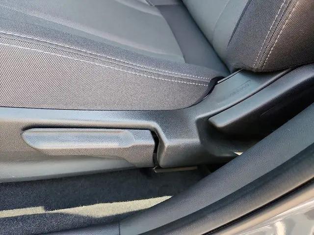 2025 Subaru Crosstrek 2.0i