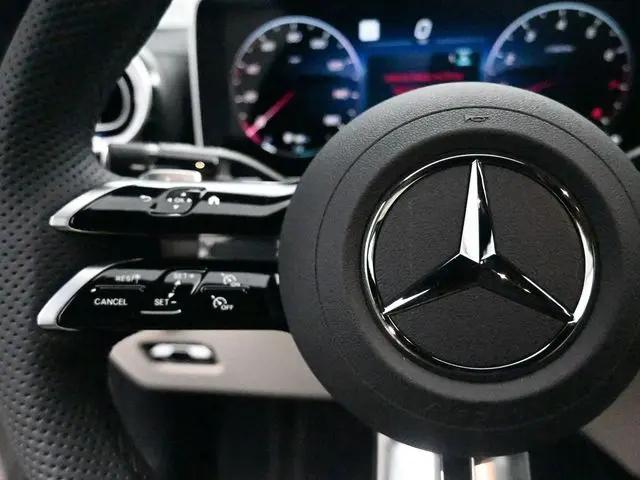 2026 Mercedes-Benz E-CLASS E 300 CLE 300