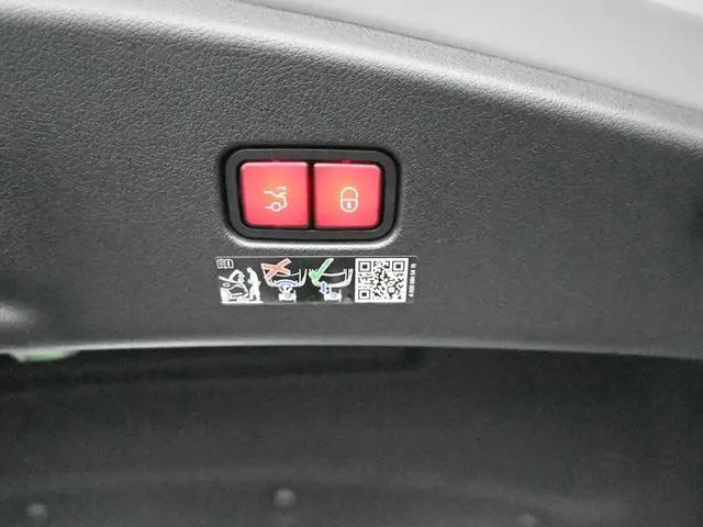 2026 Mercedes-Benz E-CLASS E 300 CLE 300