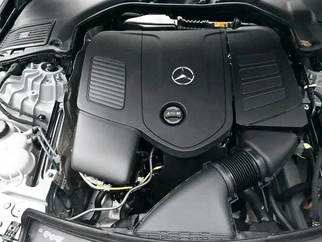 2026 Mercedes-Benz E-CLASS E 300 CLE 300