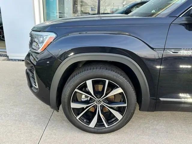 2026 Volkswagen Atlas Cross Sport SEL Premium R-Line
