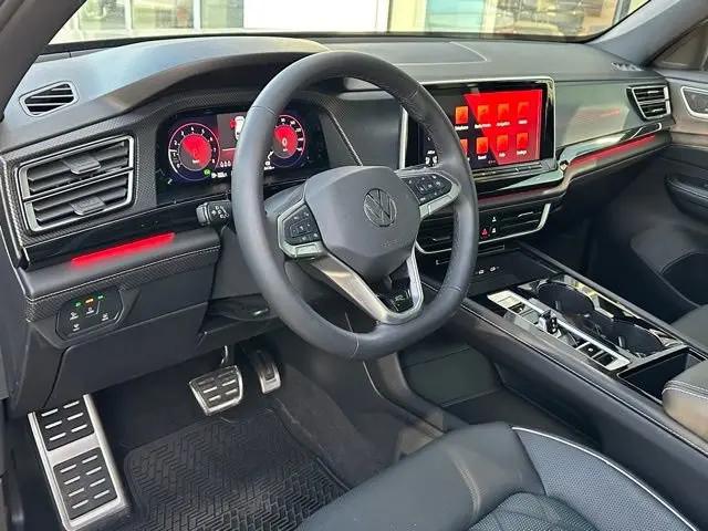2026 Volkswagen Atlas Cross Sport SEL Premium R-Line