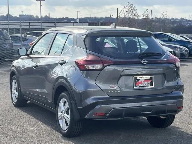 2025 Nissan Kicks S
