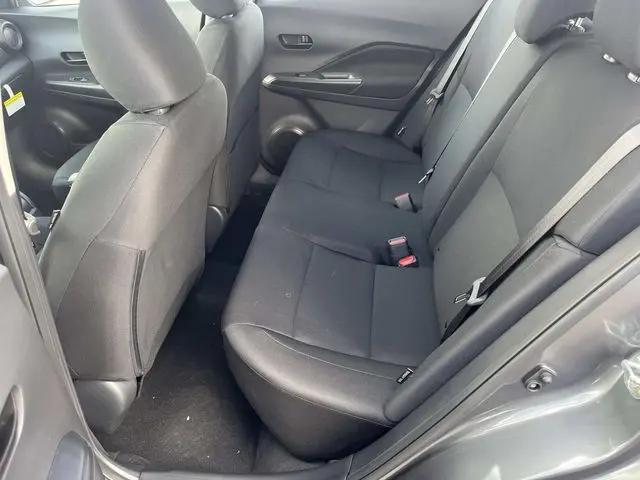 2025 Nissan Kicks S