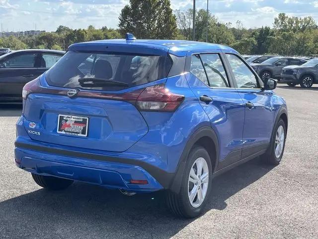 2025 Nissan Kicks S