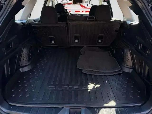 2023 Subaru Outback Base