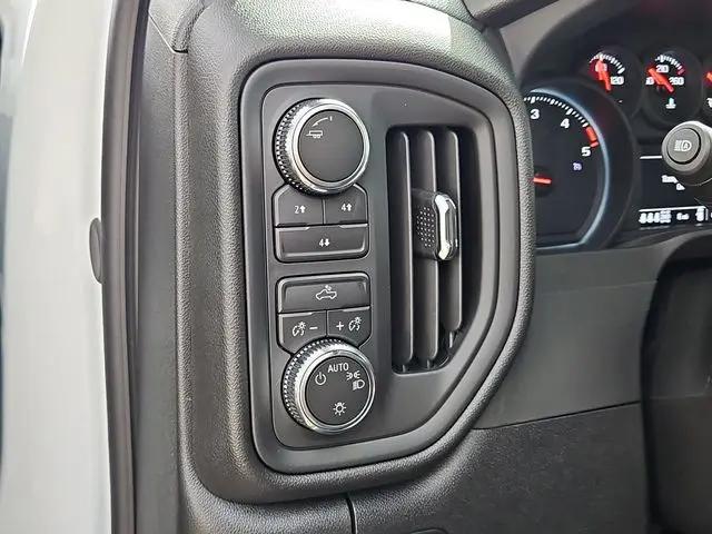 2026 GMC Sierra 2500HD Crew Cab, Long Bed, Pro, 4WD