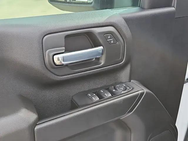 2026 GMC Sierra 2500HD Crew Cab, Long Bed, Pro, 4WD