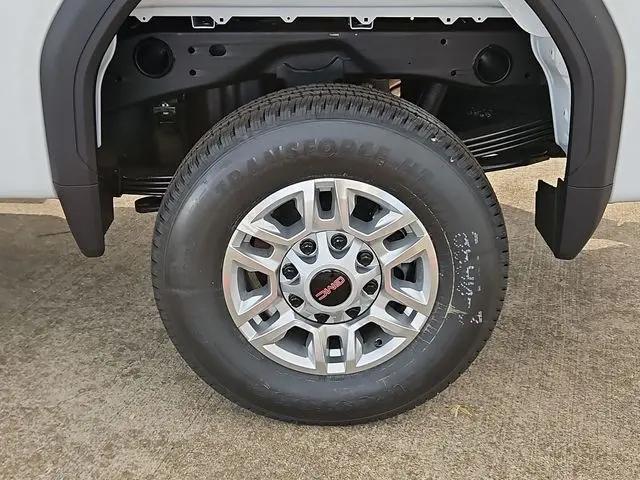 2026 GMC Sierra 2500HD Crew Cab, Long Bed, Pro, 4WD