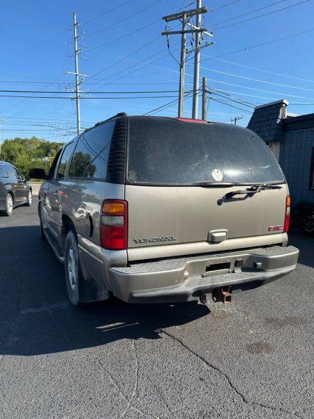 2003 GMC Yukon XL Denali