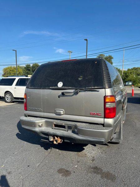 2003 GMC Yukon XL Denali