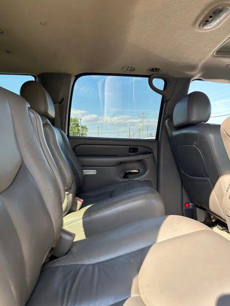 2003 GMC Yukon XL Denali