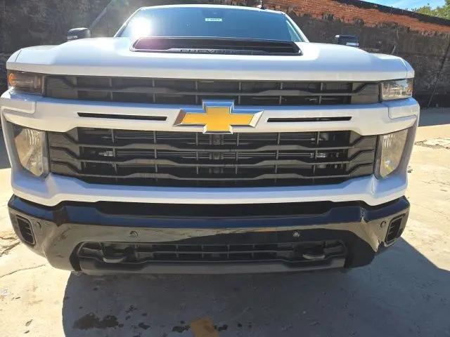 2026 Chevrolet Silverado 2500HD Crew Cab, Standard Bed, WT, 4WD