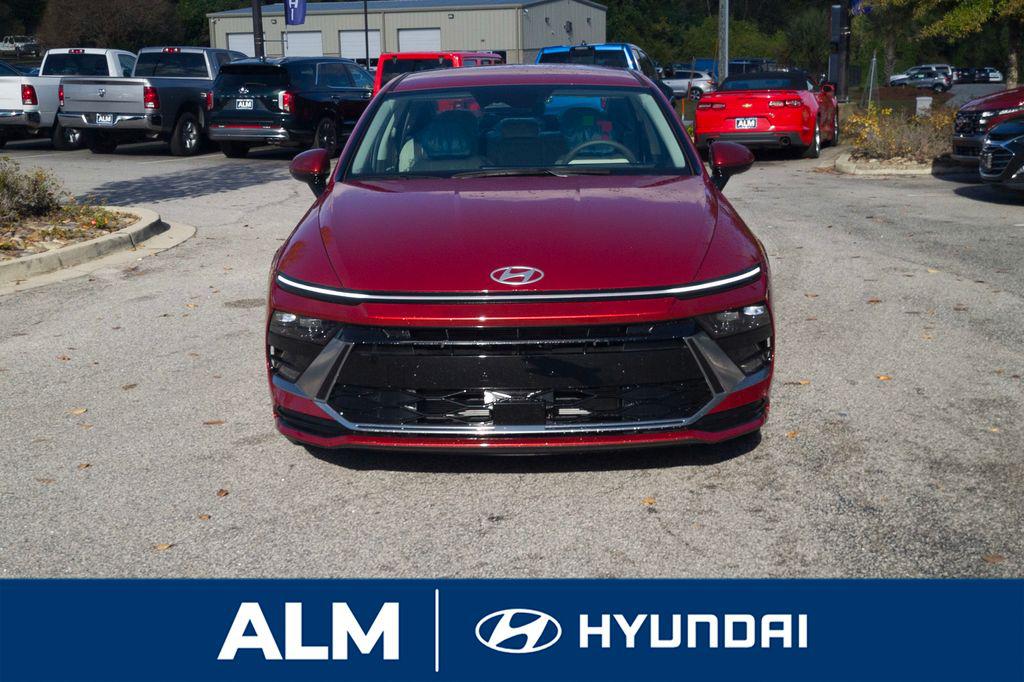 New 2025 Hyundai SONATA HYBRID SEL 4D Sedan in Florence #SA128409