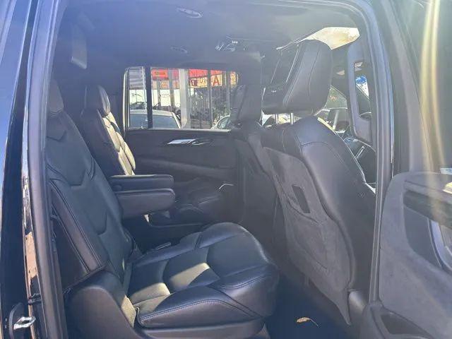 2019 Cadillac Escalade ESV Platinum