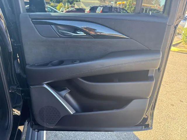 2019 Cadillac Escalade ESV Platinum