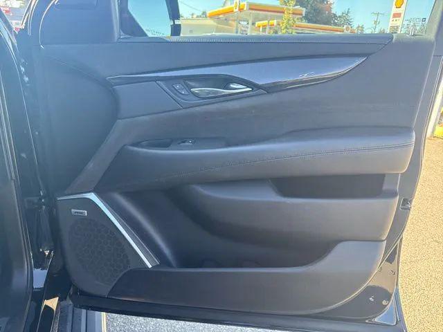 2019 Cadillac Escalade ESV Platinum