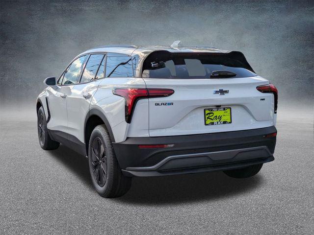 2026 Chevrolet V Blazer AWD LT