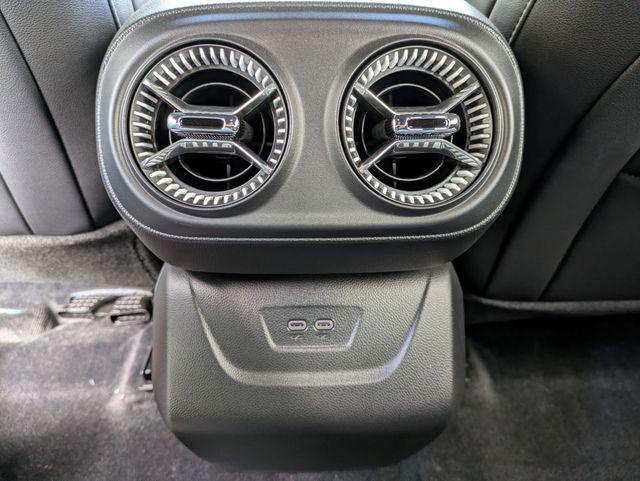 2026 Chevrolet V Blazer AWD LT
