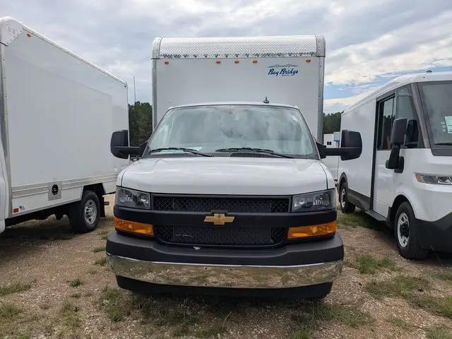 2025 Chevrolet Express Cutaway Work Van