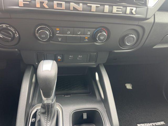 2026 Nissan Frontier Crew Cab SV 4x4