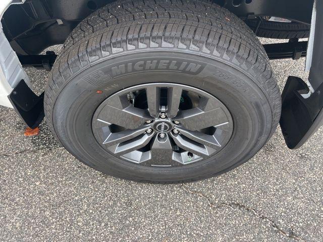 2026 Nissan Frontier Crew Cab SV 4x4