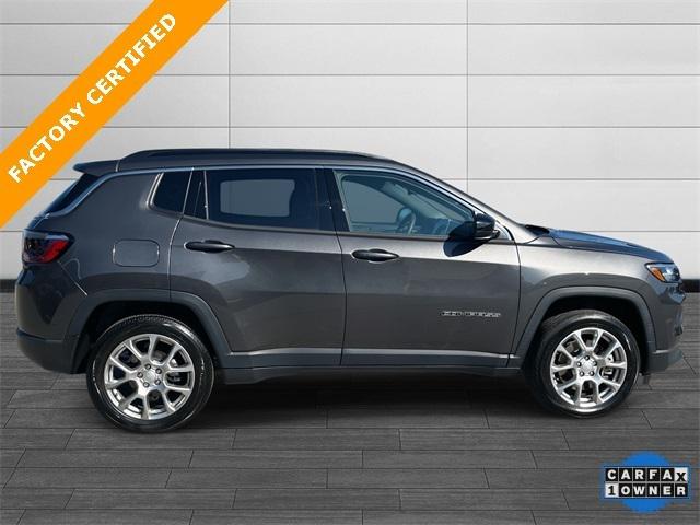 2023 Jeep Compass Latitude Lux FWD
