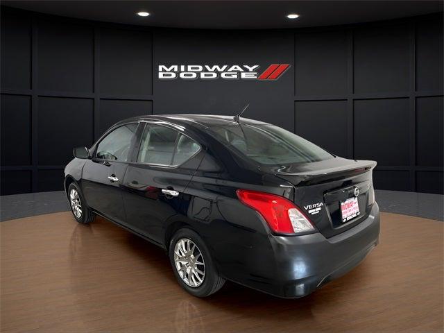 2019 Nissan Versa 1.6 SV