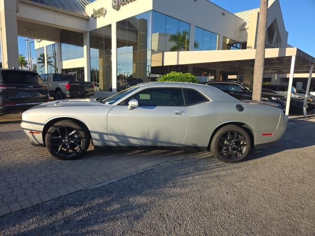 2022 Dodge Challenger SXT