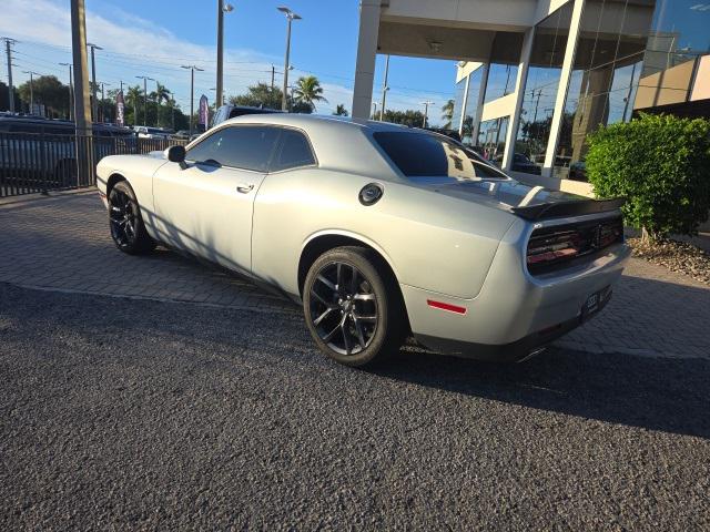 2022 Dodge Challenger SXT