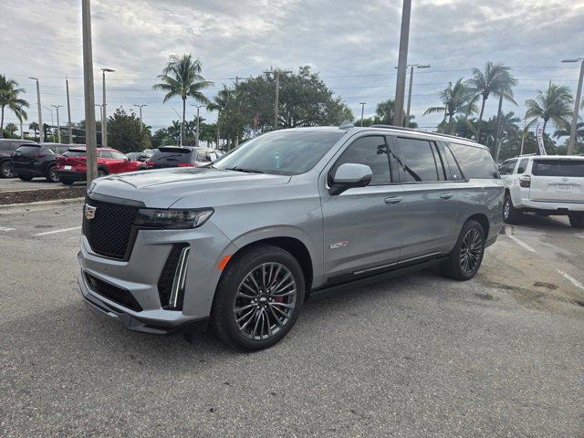 2024 Cadillac Escalade ESV 4WD V-Series 2024 Cadillac Escalade ESV 4WD V-Series