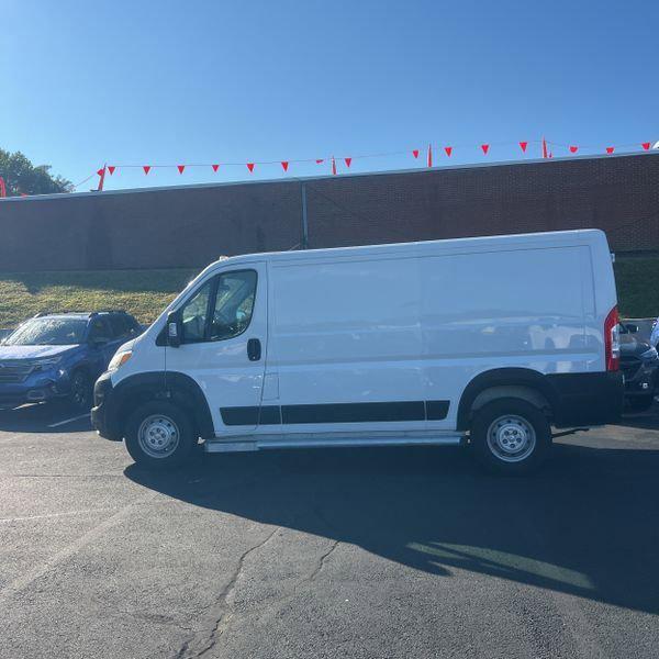 2023 RAM ProMaster 2500 Cargo Van Low Roof 136 WB