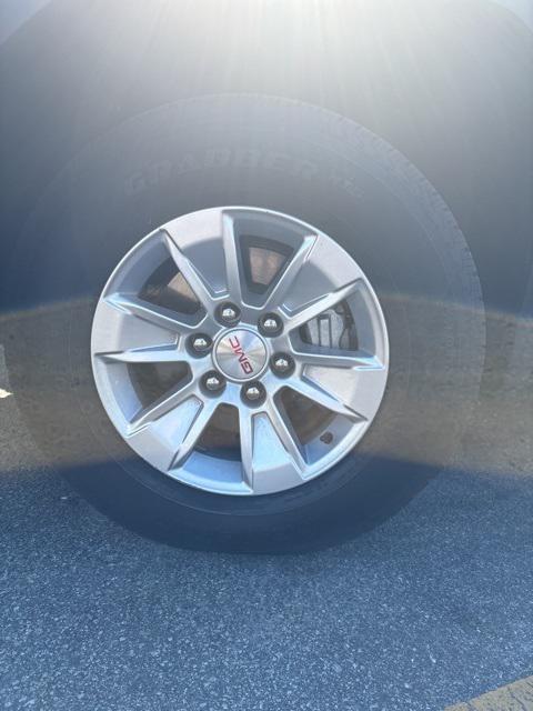 2024 GMC Sierra 1500 2WD Crew Cab Short Box Pro