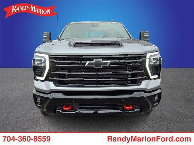 2025 Chevrolet Silverado 2500HD 4WD Crew Cab Standard Bed LT