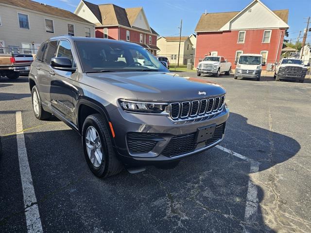2024 Jeep Grand Cherokee Laredo X 4x4