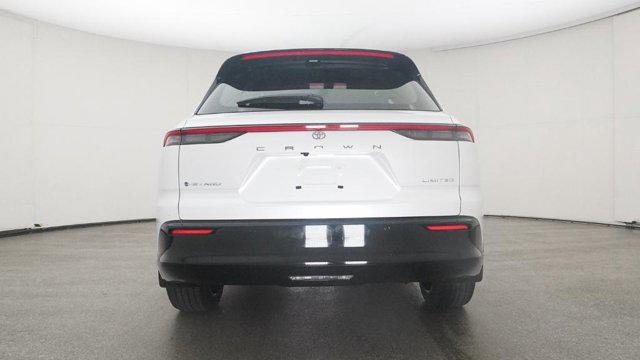2025 Toyota Crown Signia Limited