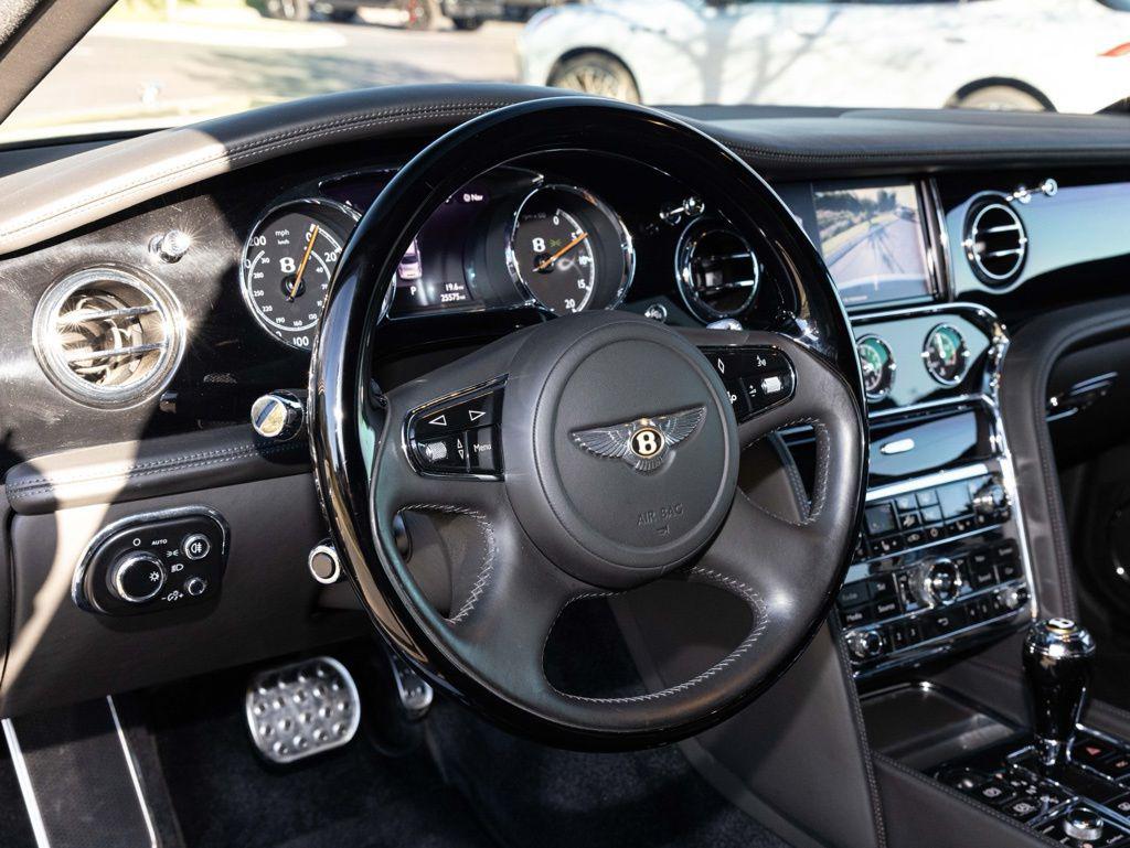 2020 Bentley Mulsanne Base - Photo 25
