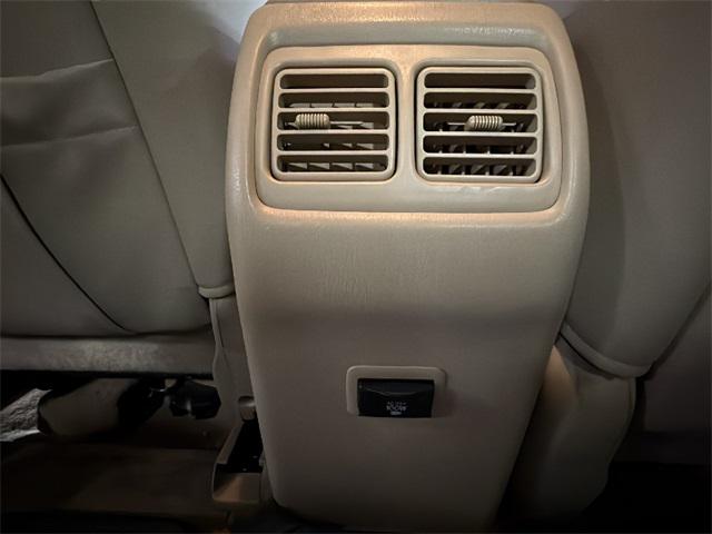 2002 Toyota Avalon XL