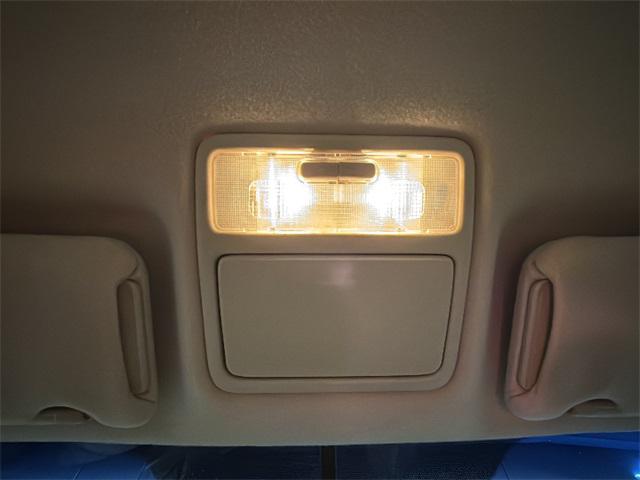 2002 Toyota Avalon XL