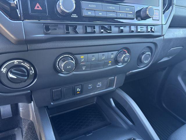 2026 Nissan Frontier Crew Cab SV 4x4