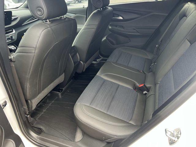 2026 Buick NV Preferred FWD