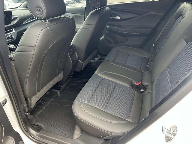 2026 Buick NV Preferred FWD