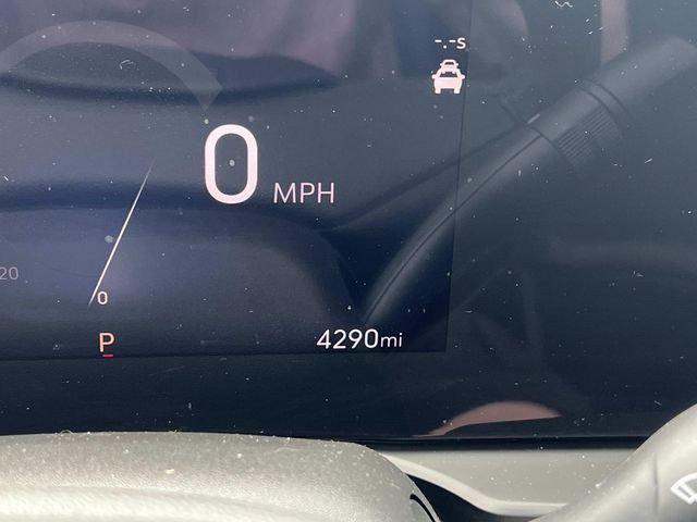 2026 Buick NV Preferred FWD