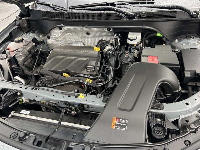2026 Buick NV Preferred FWD