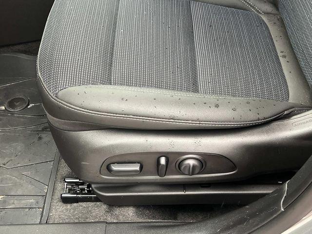 2026 Buick NV Preferred FWD